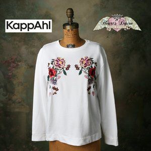 KappAhl Floral Embroidered Unbanded Sweatshirt  S